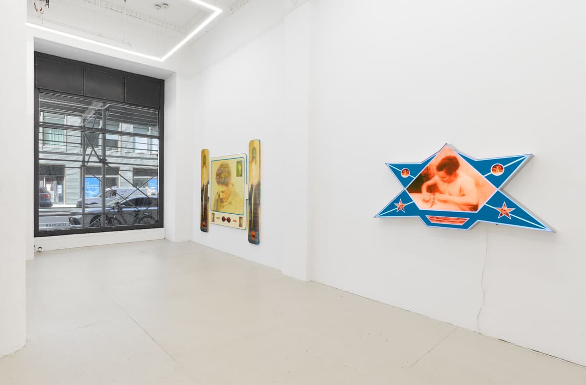 ACTUALIZATION MACHINE installation view 9
