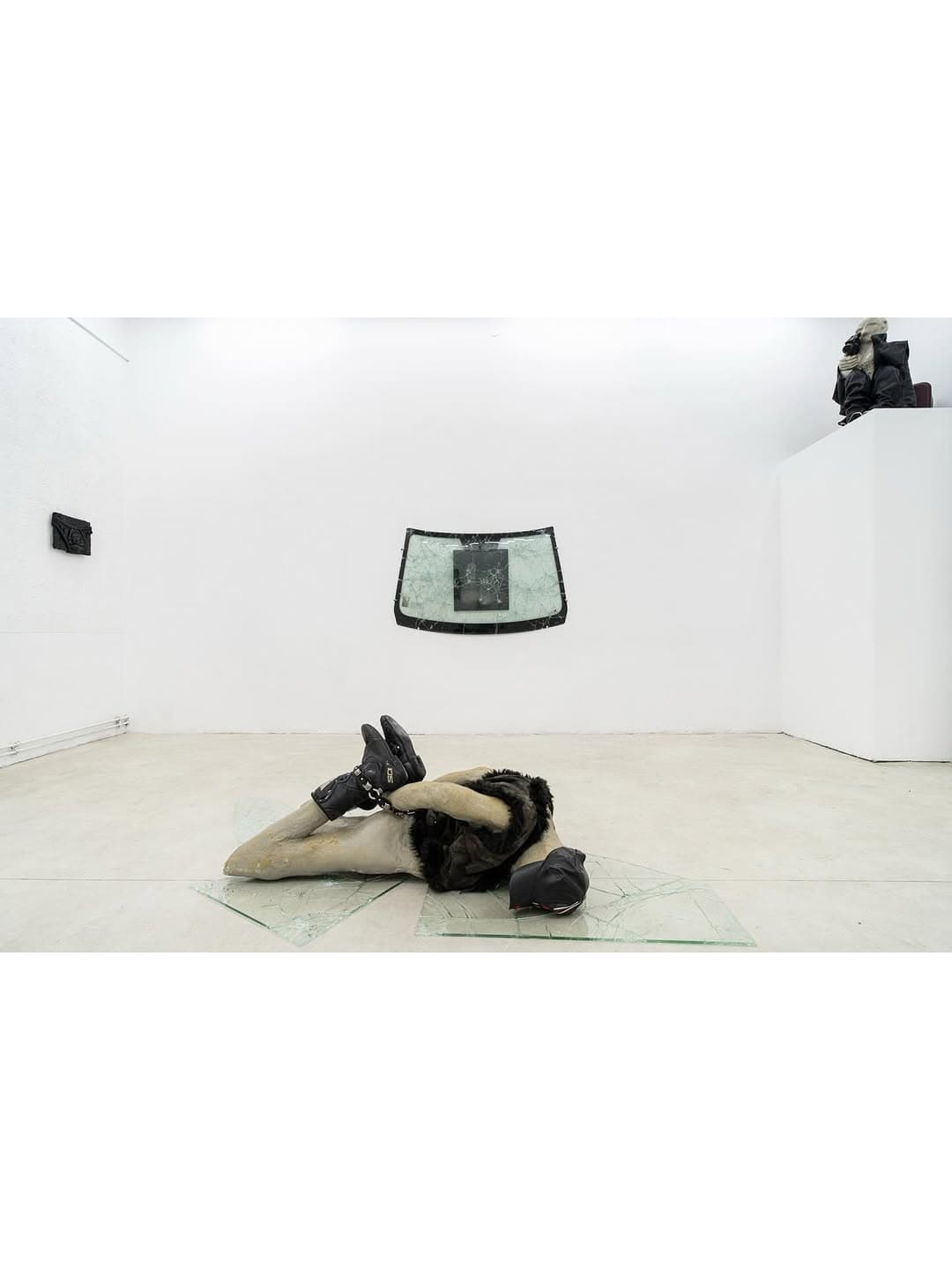 CRASH PÆNDEMONIA installation view 5