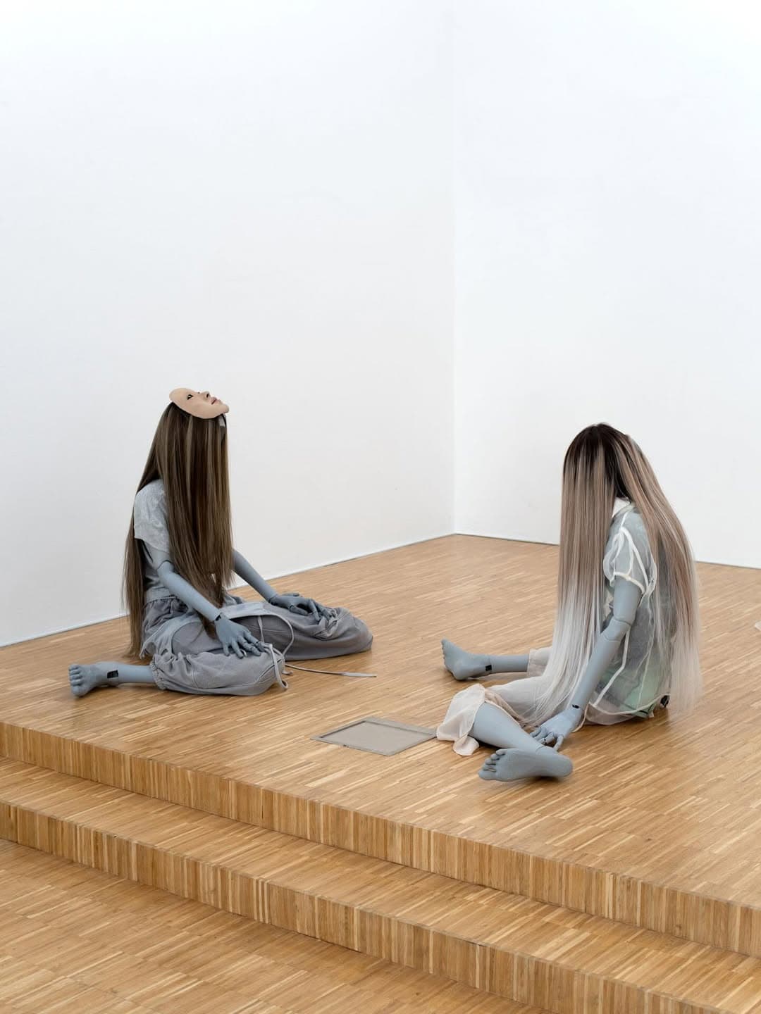 MOTIONS TO UNFURL exhibition view