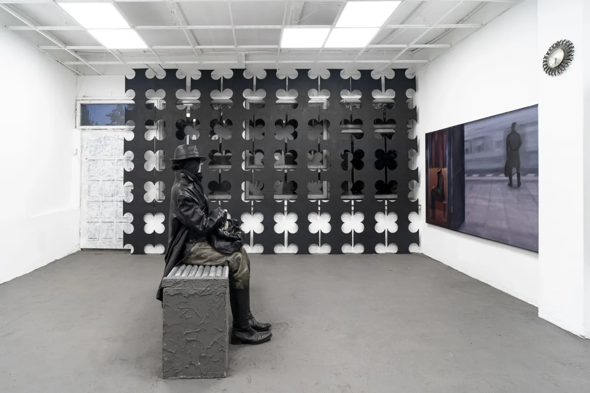 PASSENGER installation view 12
