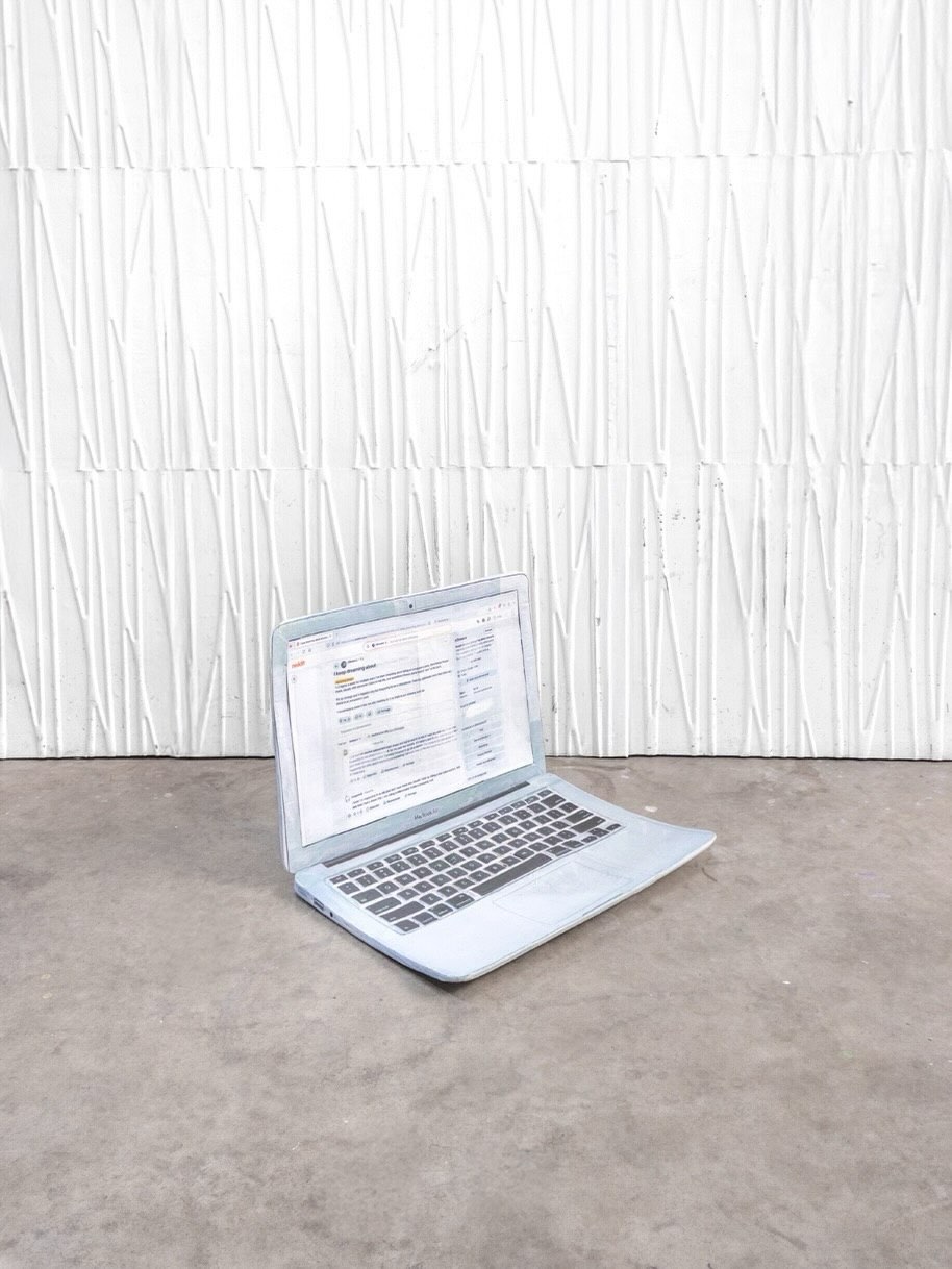 CHEWING GUM IN THE MOTHERBOARD installation view 15