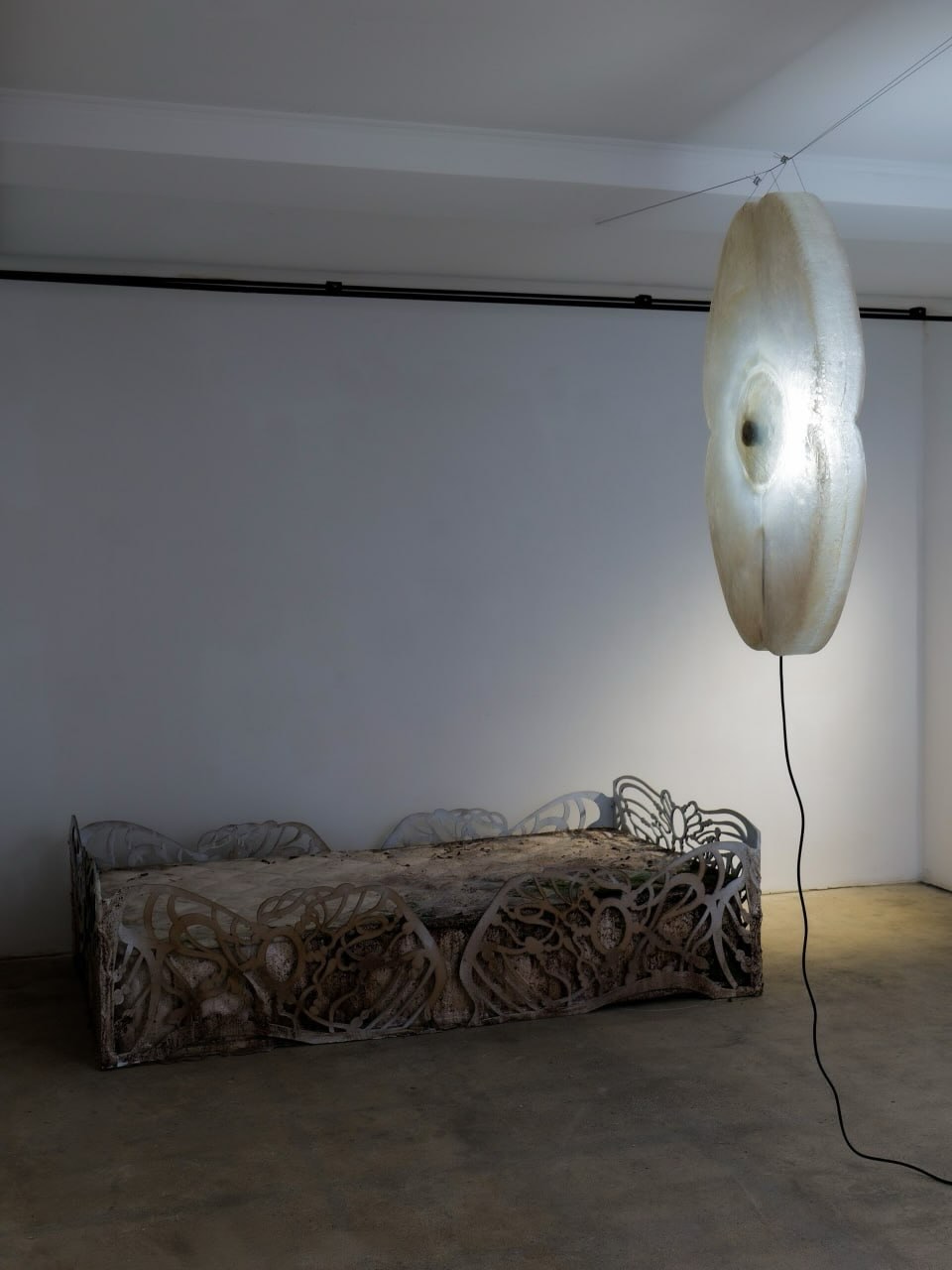 MIMICKING ETERNITY exhibition view
