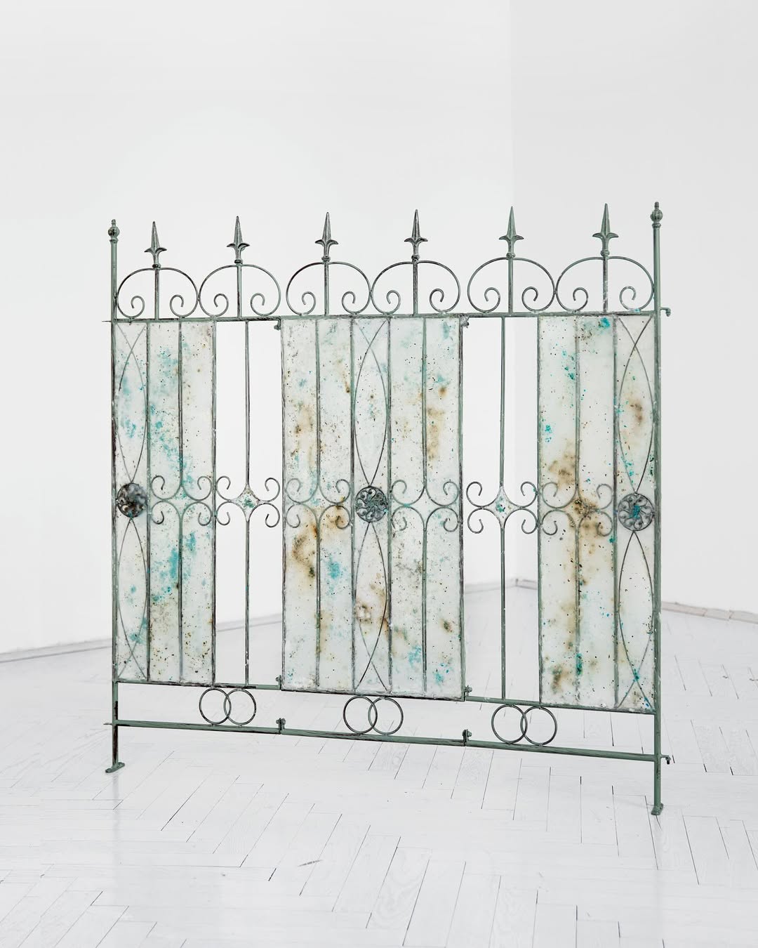 SWEET GARDEN OF VANISHED PLEASURES exhibition view