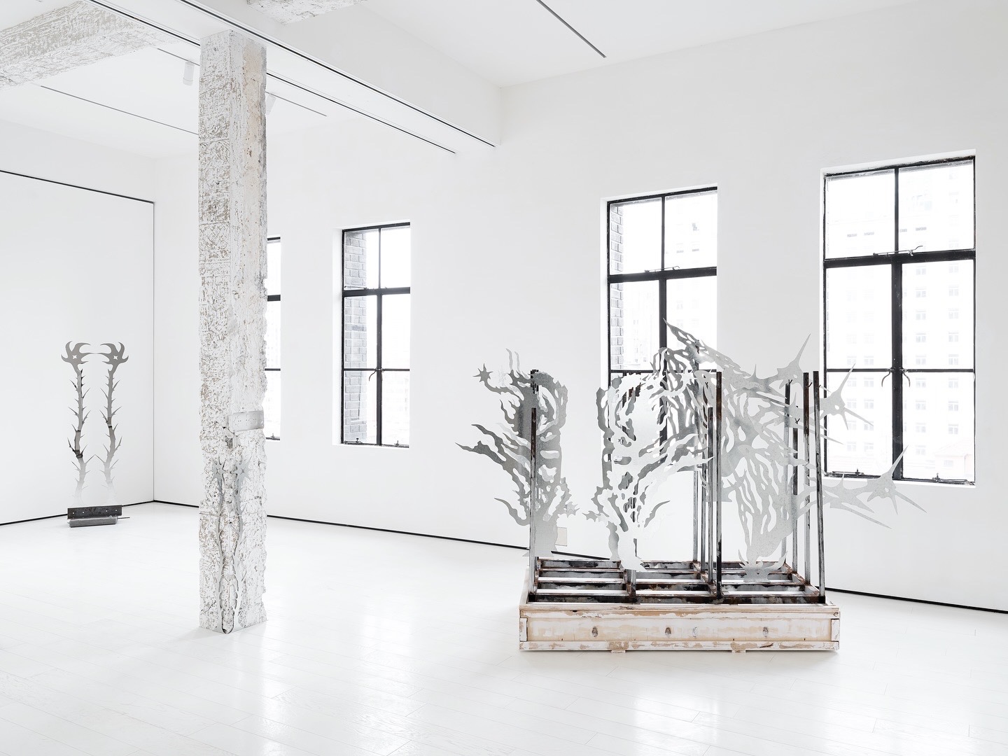 A Blade Unheld installation view 2